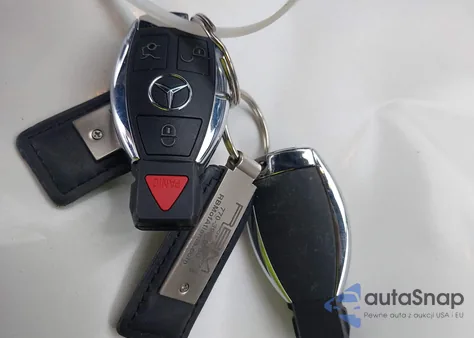 2018 Mercedes-Benz C 300 from USA, damaged, VIN WDDWK4JB3JF710901